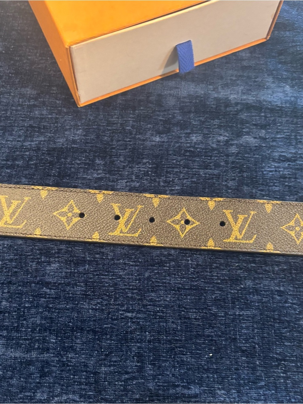 Louis Vuitton Brown Monogram Belt with Gold LV Buckle - Picture 13 of 13